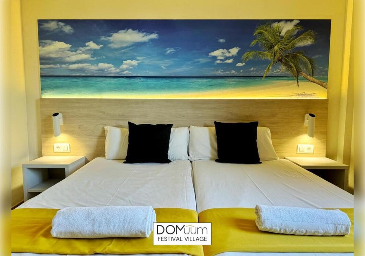 Domuum Holidays - Festival Village Salou Ngoại thất bức ảnh